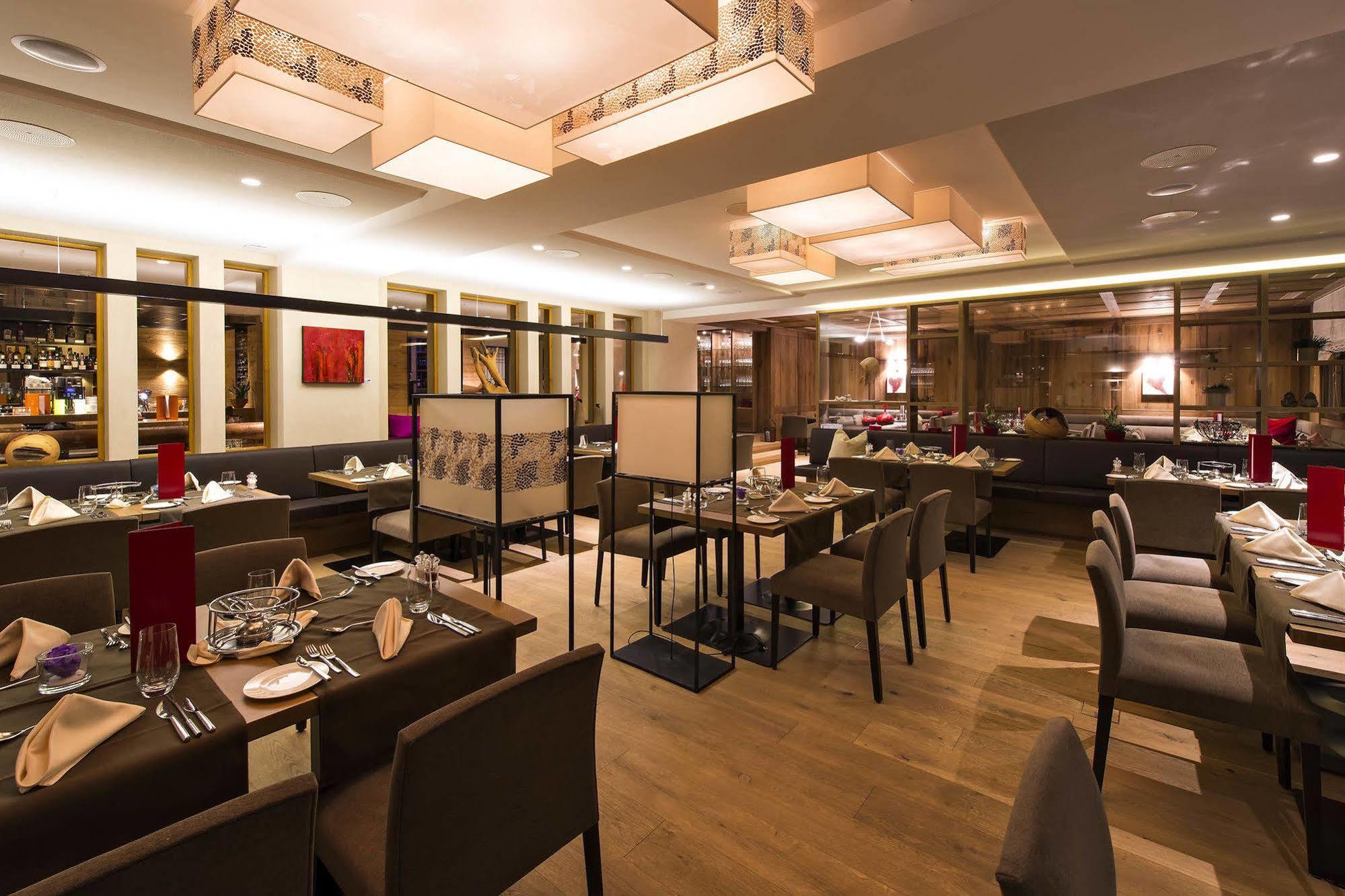 Hotel Palue ปอนเตรสซีนา ภายนอก รูปภาพ