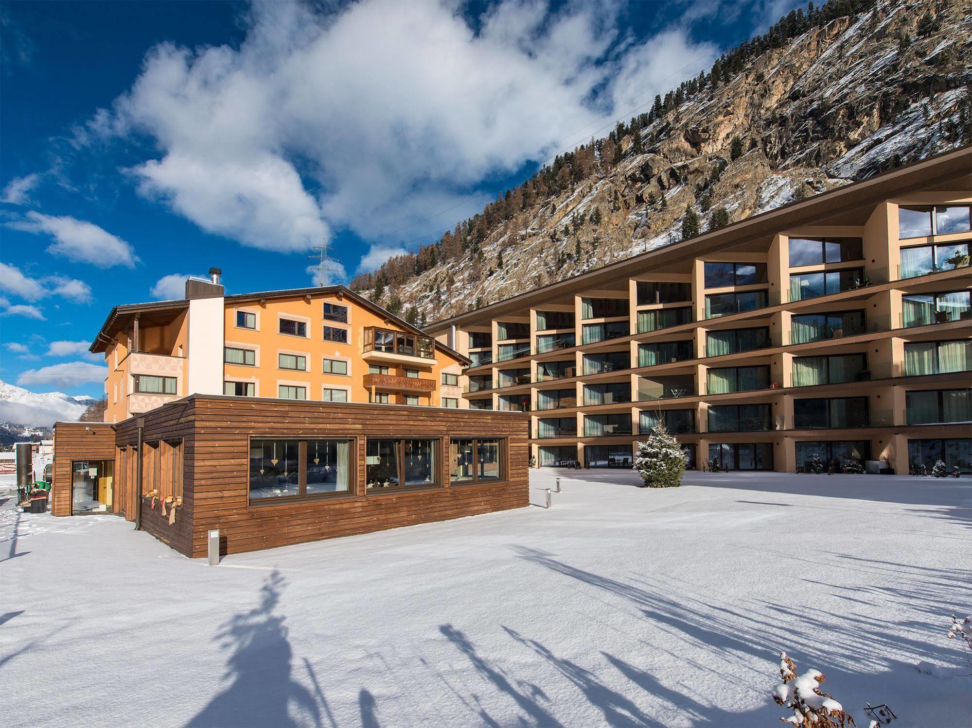 Hotel Palue ปอนเตรสซีนา ภายนอก รูปภาพ