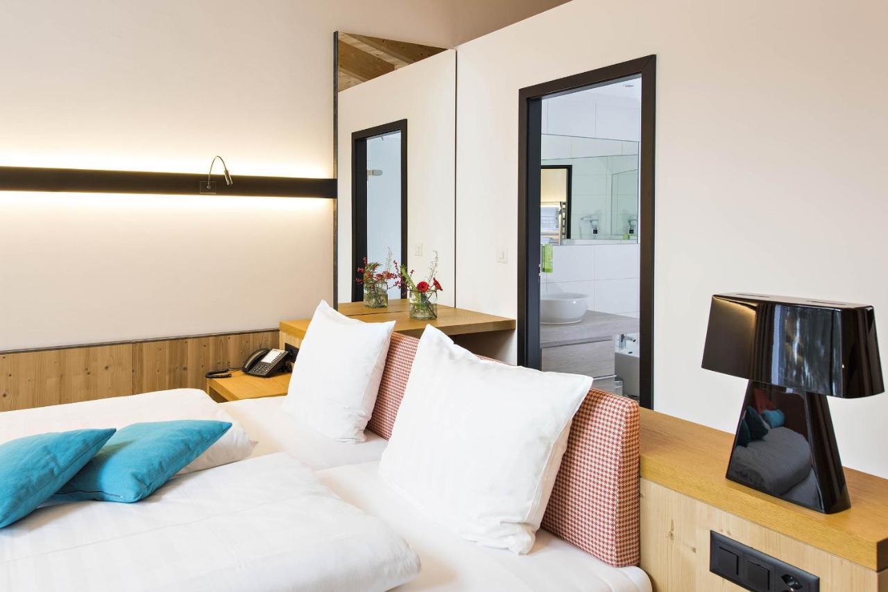 Hotel Palue ปอนเตรสซีนา ภายนอก รูปภาพ